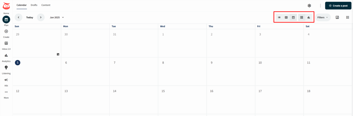 Choosing the calendar view to plan and create content with Hootsuite.